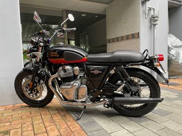 70s Slip-on Matt Black for Royal Enfield 650 twin